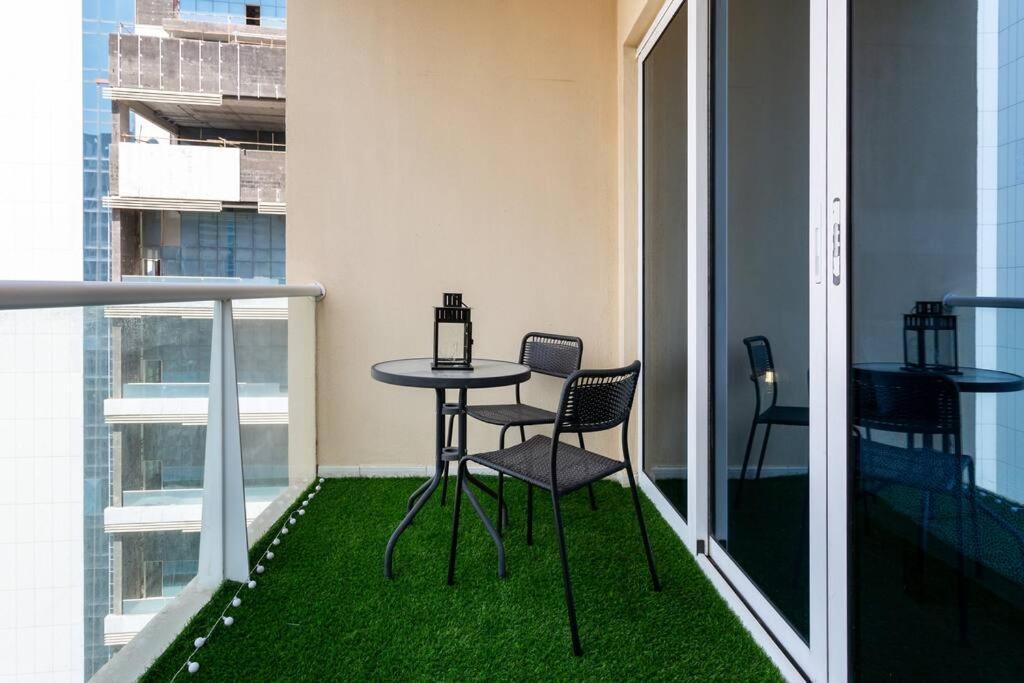 Lake View Jlt - Lovely Apartment In דובאי מראה חיצוני תמונה